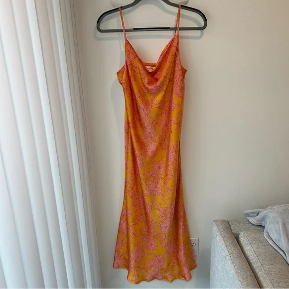 Privacy Please Skylar Maxi Dress in Marigold Ana Floral Size Medium - Picture 2 of 10
